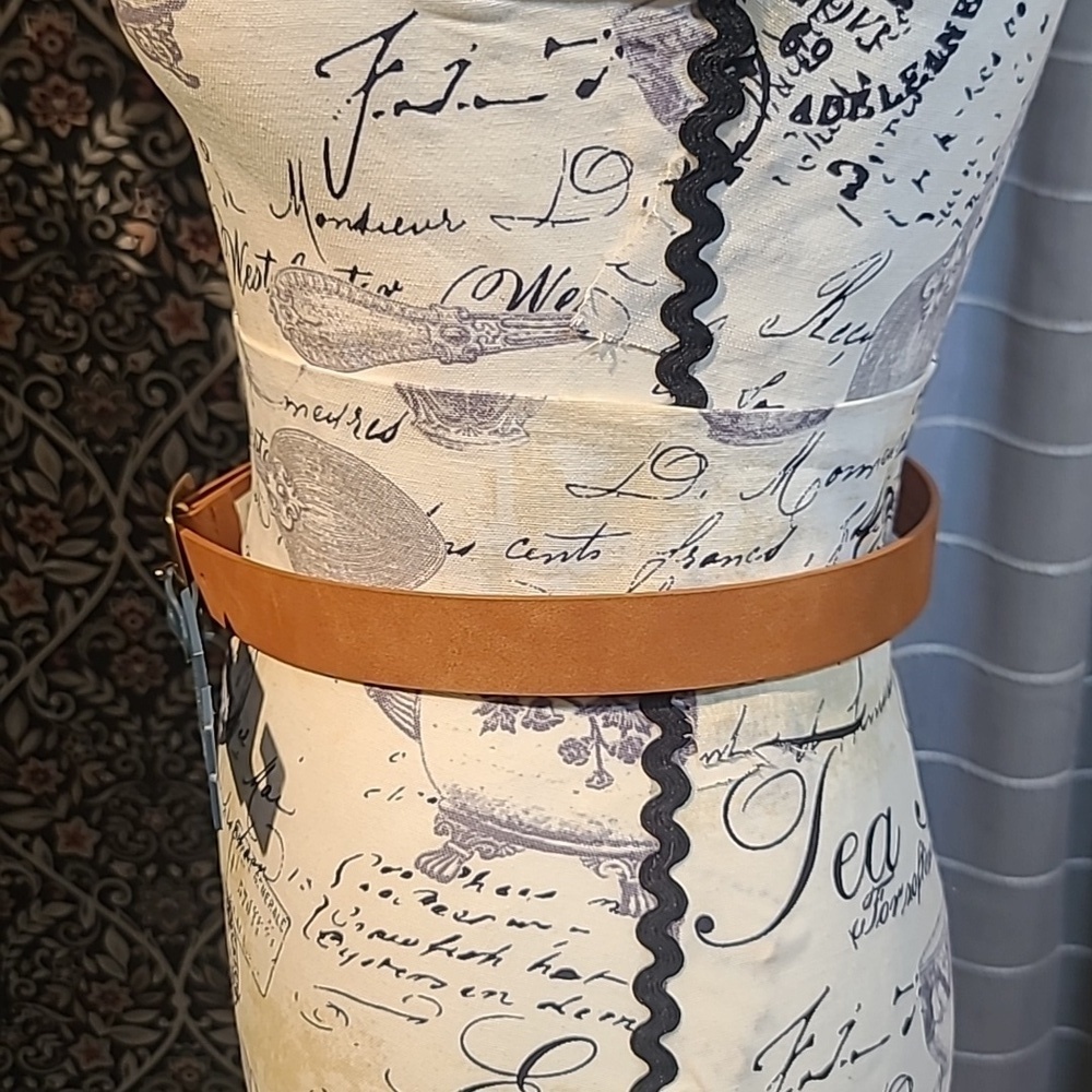 a . new day Faux leather belt - Picture 4 of 8